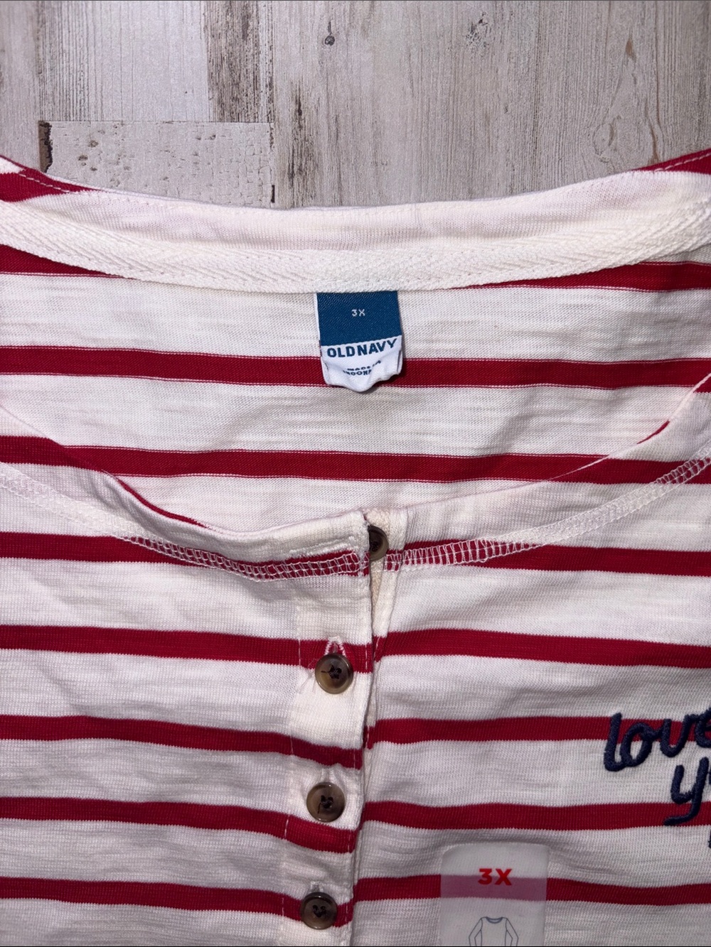 Old Navy White and Red Striped Top Size 3X - Picture 6 of 11